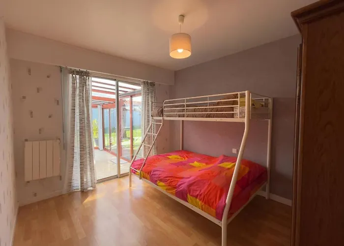 Maison Avec Veranda, Jardin Clos, 2 - Proche Centre Et Ocean - Fr-1-224c-338