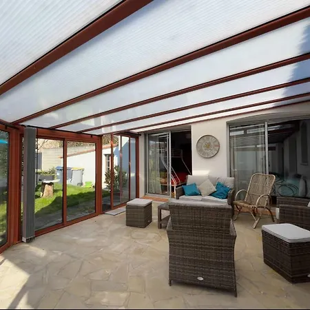 Maison Avec Veranda, Jardin Clos, 2 - Proche Centre Et Ocean - Fr-1-224c-338