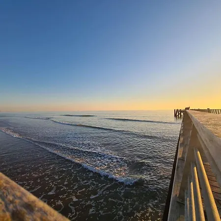 Maison Avec Veranda, Jardin Clos, 2 - Proche Centre Et Ocean - Fr-1-224c-338 *