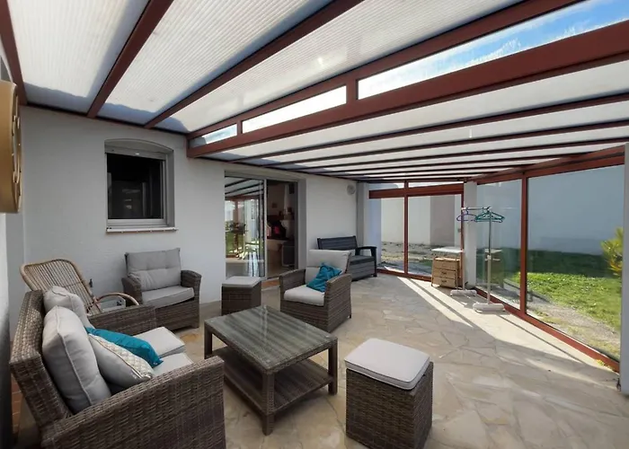 Maison Avec Veranda, Jardin Clos, 2 - Proche Centre Et Ocean - Fr-1-224c-338 * 생장드몽