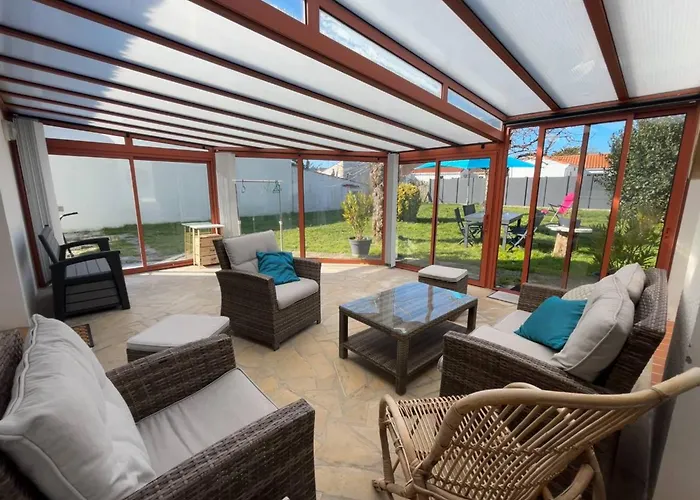 Maison Avec Veranda, Jardin Clos, 2 - Proche Centre Et Ocean - Fr-1-224c-338 펜션 생장드몽